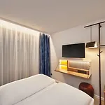 H2 Hotel